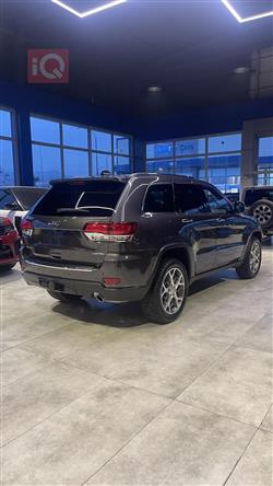 جيب جراند شيروكي